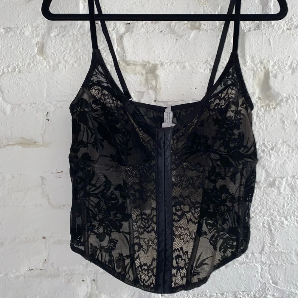 Urban Outfitters Corset. Size XL. New With Tags! - Picture 1 of 3